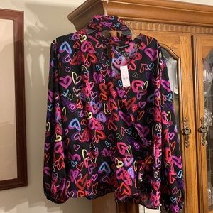 Black heart design long sleeve blouse